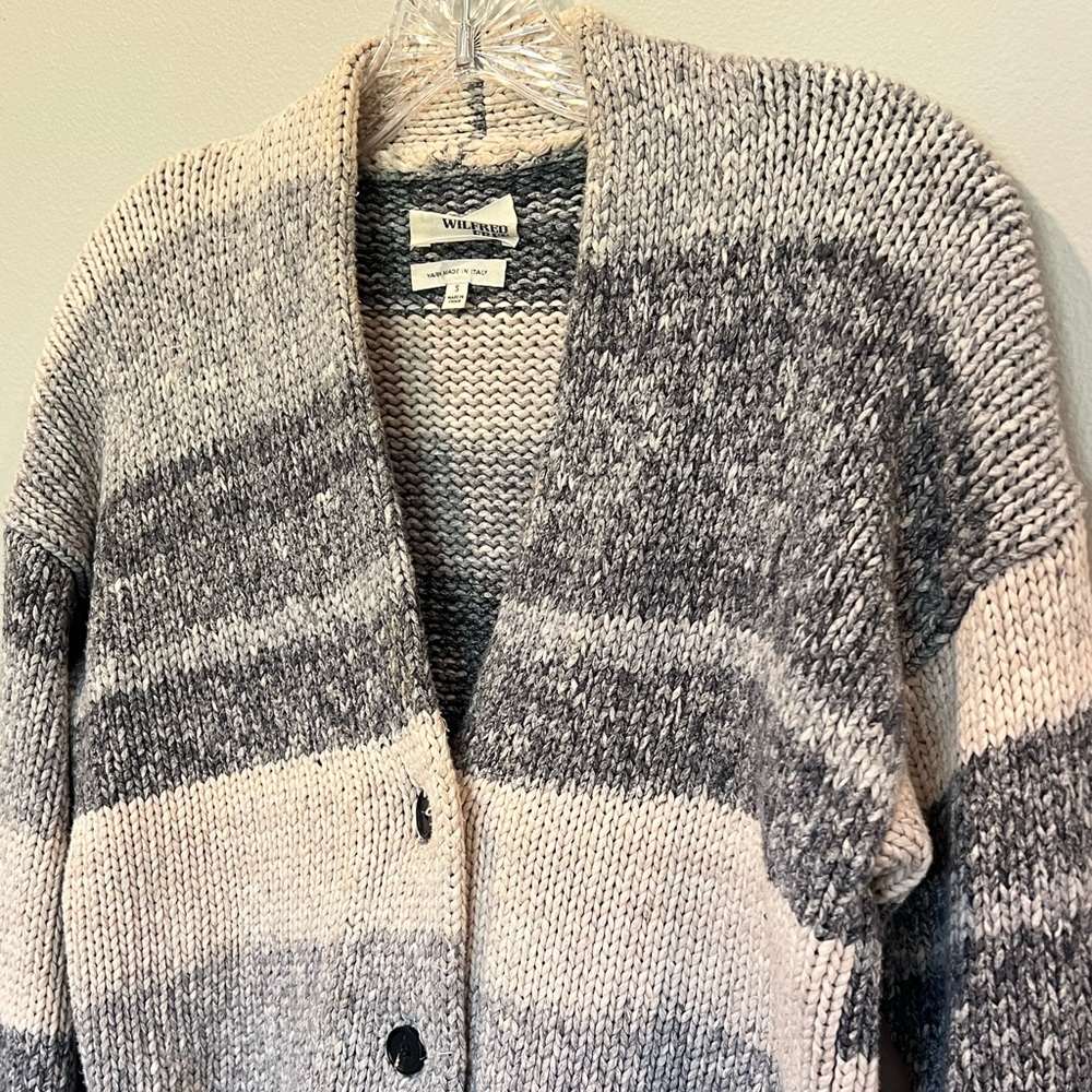 Aritzia Wilfred Free Cardigan